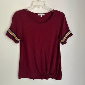 Moa Moa women’s medium burgundy knot varsity tee shirt